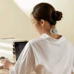 ماساژور برچسبی شیائومی Youpin Leravan LF-U8 Magic Body Massage Sticker with Charging Case - Image 8