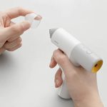 چسب تفنگی شارژی شیائومی Xiaomi Hoto Cordless Mini Stand-Up Hot Glue Gun QWRJQ001 mester xiaomi
